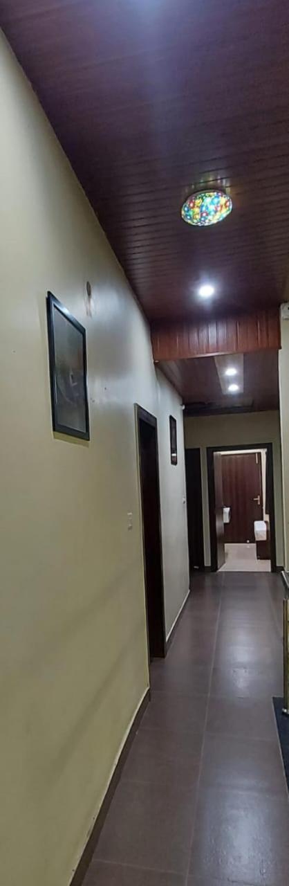 Готель Js Banaras Residency Варанасі Екстер'єр фото