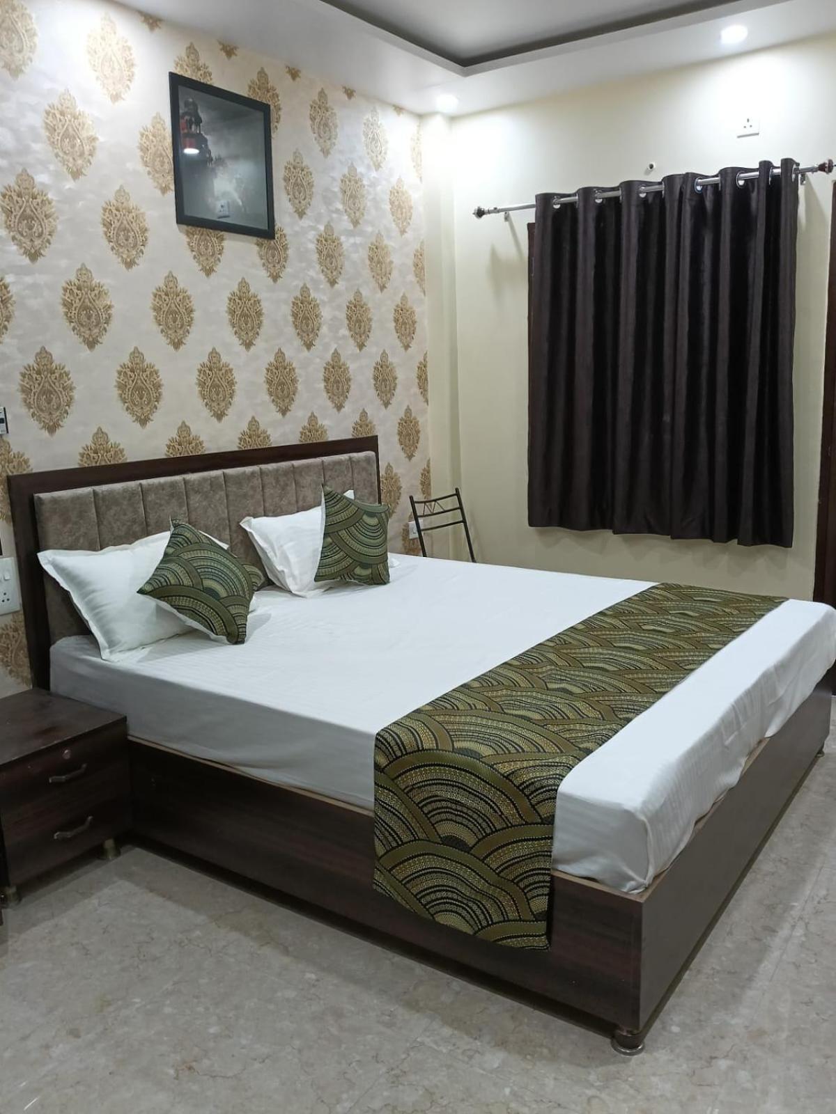 Готель Js Banaras Residency Варанасі Екстер'єр фото